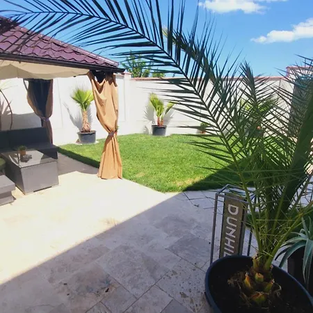 Pensionat Casa Sunrise 3*