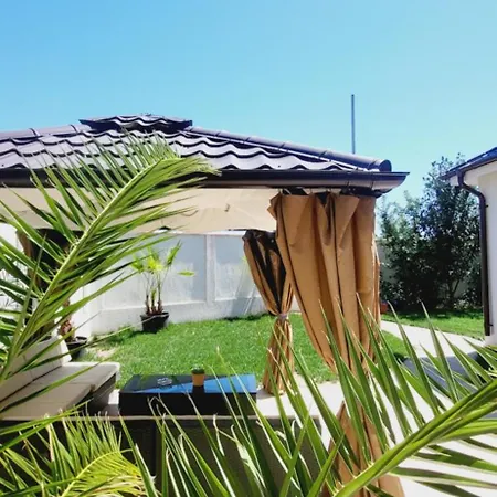 Guest house Casa Sunrise Mangalia