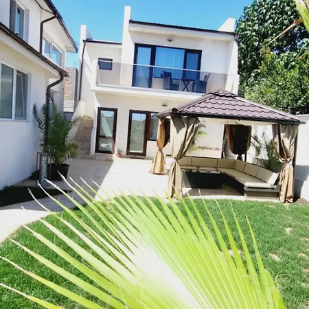 Casa Sunrise Guest house *